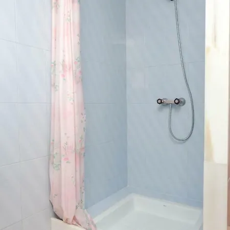 Danus Burguera Apartment *